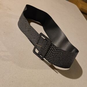 Womens Black Snake Skin Patterned Belt